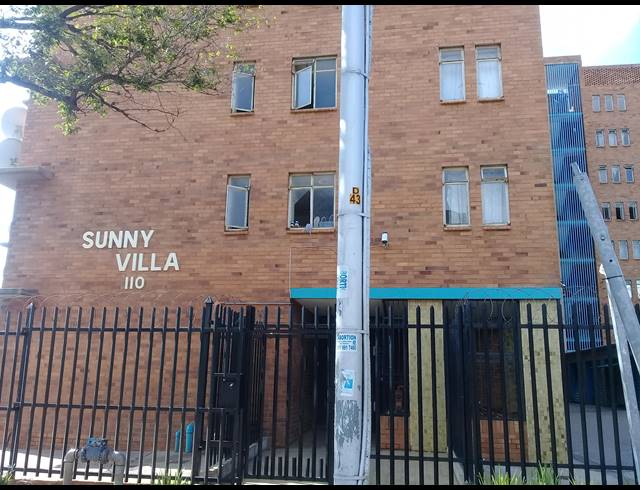 2 BEDROOM FLAT FOR SALE IN SUNNYSIDE